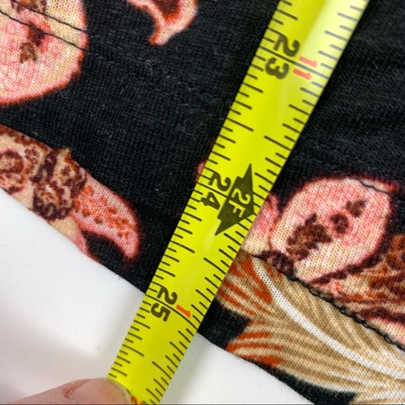 LAUREN Ralph Lauren Black Floral Peasant size Large - Picture 7 of 8